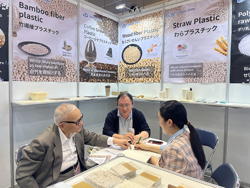 Výstava vysoce výkonných plastů Jiangsu Jinhe High-Tech Osaka se úspěšně uzavřela: Inovativní biologické materiály získaly mezinárodní pozornost a podporovaly globální globální transformaci